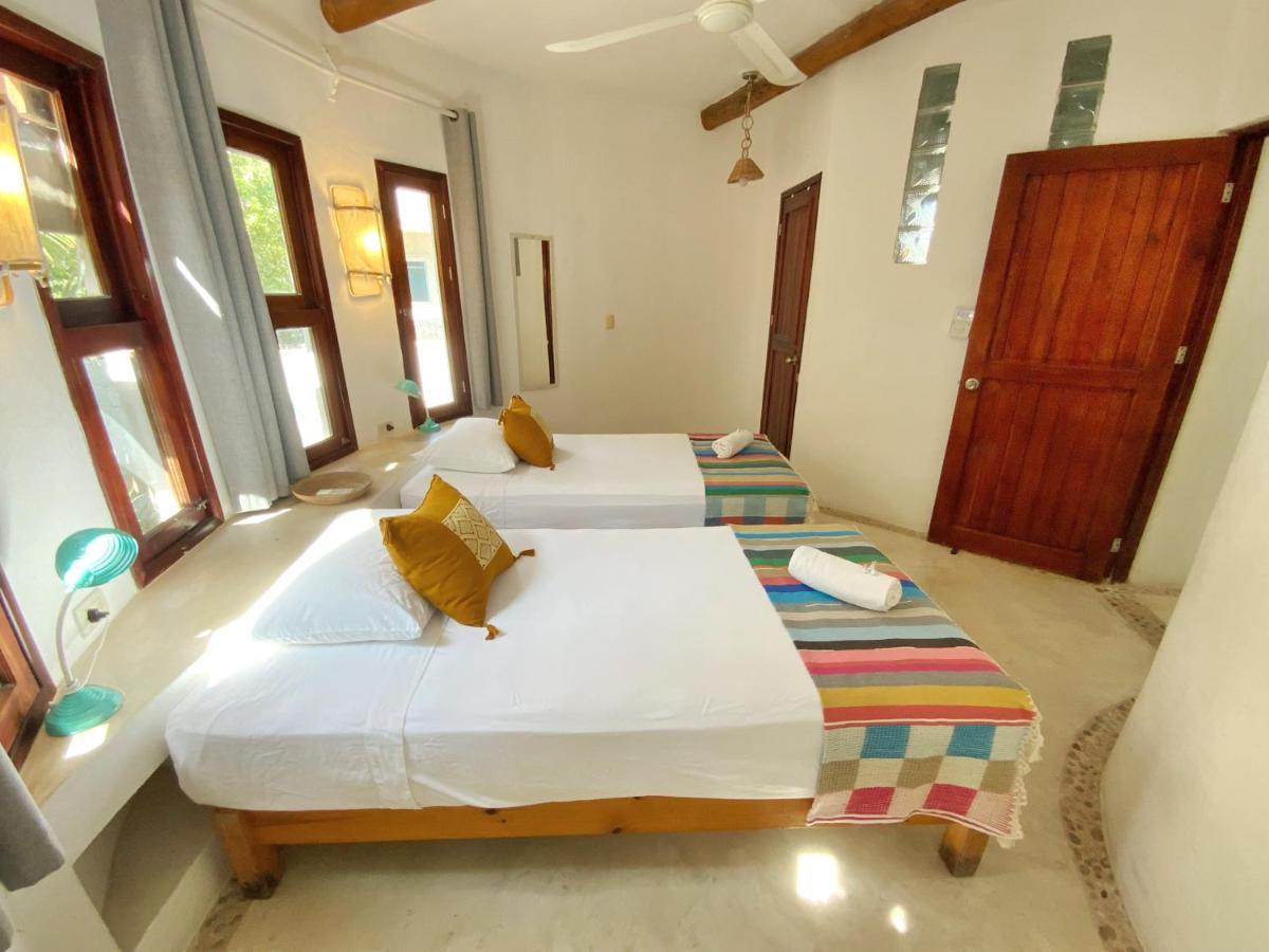 Сasa de vacaciones Casa Cacahuate Holbox-casa Entera Con Jardin-whole House With Garden *